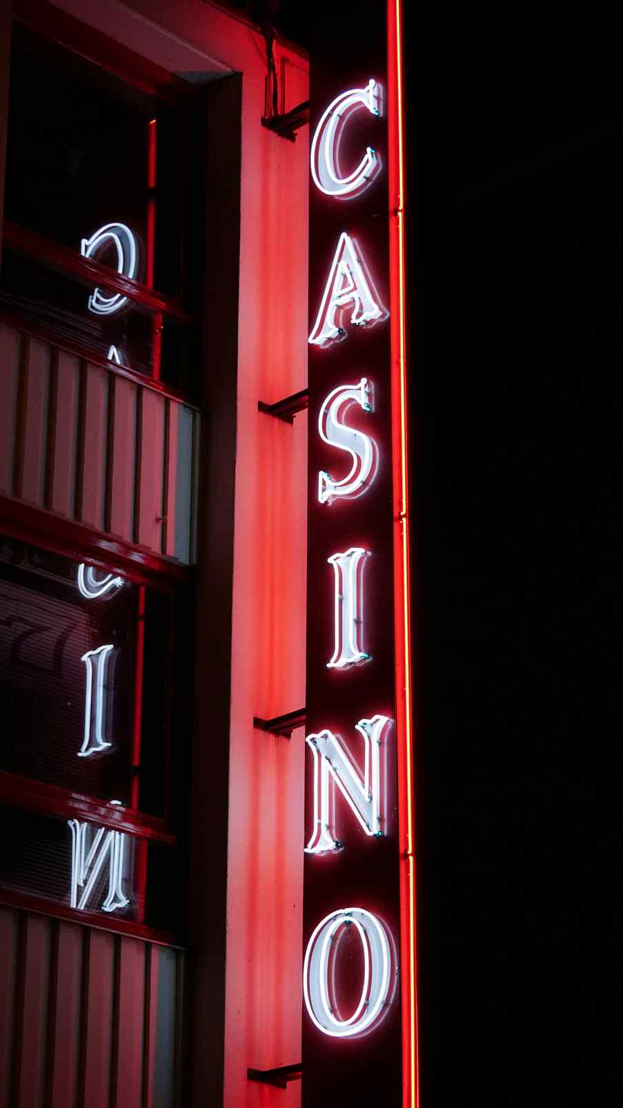 letsjackpotcasinos.com